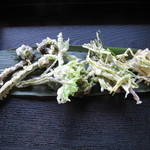 山菜もりました