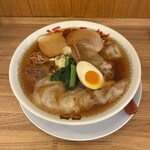 ワンタンメンの満月 - 料理写真:冷やしワンタンメン　¥1,100