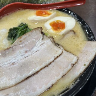 横浜家系ラーメン 龍馬家_2