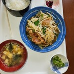 お食事処 岡田屋 - 