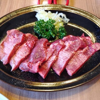 焼肉菜包 朴然_0