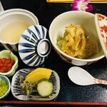 回転展望レストラン 東風と海 - 