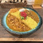 スパイシーカリーハウス半月 - 料理写真: