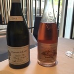 ア・ニュ ルトゥルヴェ・ヴー - ロワール、ジュラ