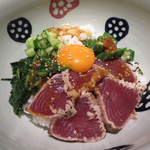 マルモキッチン - 焼津産かつおのタタキのネバネバ梅わさびごはん