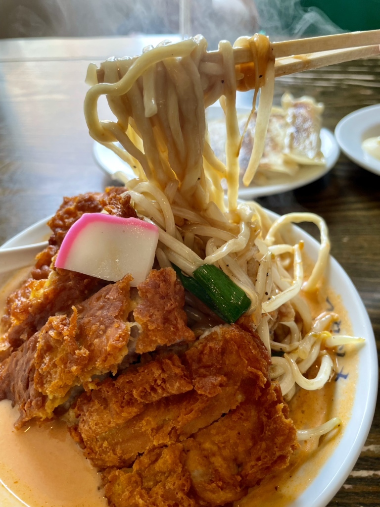 極 濃 湯麺 フタツメ 八千代 店