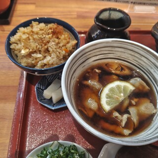 釜揚げうどん たまり_1