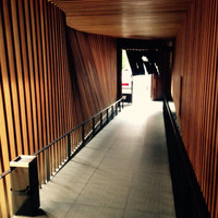荒井屋 万國橋店 - 帰りの回廊