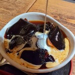 神田伯剌西爾 - コーヒーゼリーにコーヒーシロップとミルクをかけました