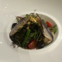 HATSUNEYA GARDEN - 鰯のグリルニース風サラダ