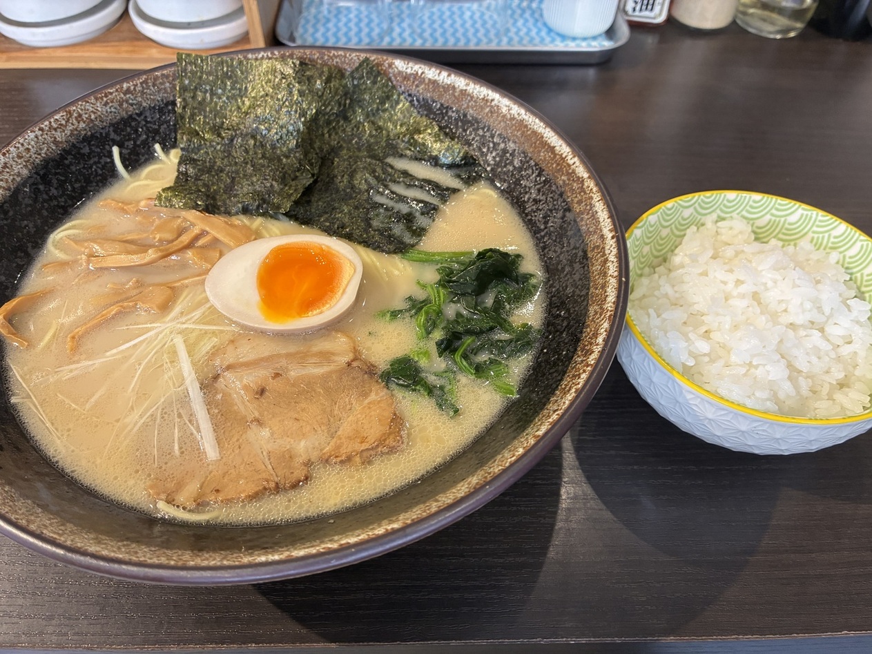 豚 骨 ラーメン 力(02)