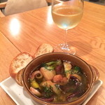 【蛸と海老のアヒージョ】