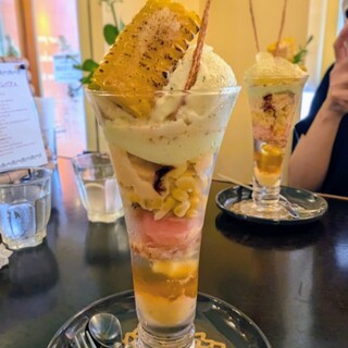CAFE CUPOLA mejiro