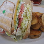 アメリカンスタイル ニューズカフェ - 野菜＆チーズサンドイッチ