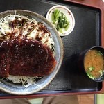 小布施パーキングエリア 下り 軽食・フードコート - セットの味噌汁と野沢菜