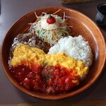 びっくりドンキー - 料理写真:角切りトマトのオムバーグディッシュ
