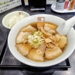 喜多方ラーメン 坂内 小法師 - 8枚焼豚ラーメン