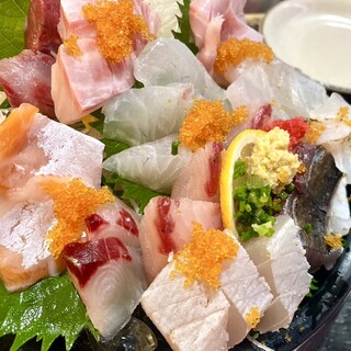 夜の魚屋さん_0