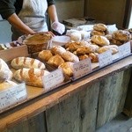 サヴァシバ - 店内