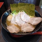 横浜家系らーめん英 - 