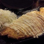 大衆酒場　晩酌娘 - 豚キムチオムレツ480円