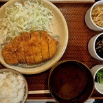 とんかつは飲み物。 - 