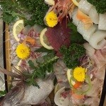大規鮨し - 真鯛丸ごと1匹舟盛りです。要予約ご相談下さい！
