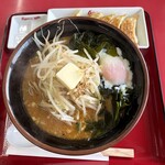 くるまやラーメン - 料理写真: