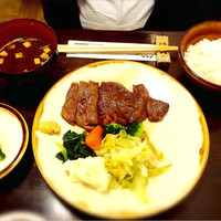 ざくろ 銀座店 - 醤油焼きステーキ