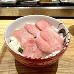 まぐろ大谷 - 【1日限定5色】の
鮪脳天丼