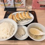 ぎょうざの満洲 - 料理写真:餃子定食税込630円