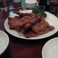 三和楼 - 骨付肉の揚物