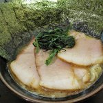 九ツ家 - しょうゆ（全部普通）+チャーシュー+海苔