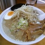 ラーメン利尻 - とんこつ醤油+メンマ