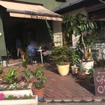 Natural Cafe Iina - 入口〜