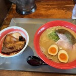 ラーメンたろう - 料理写真: