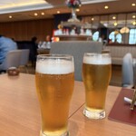 CANTON8茶楼 - 生ビールで乾杯♪