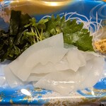 新田鮮魚店 - 紋甲いか刺身　独特のねっとり食感