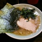 家系ラーメン ジェット家 - 