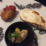 牡蠣亭 - 牡蠣フライ、牡蠣のマリネ、牡蠣のグラタン