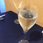 牡蠣亭 - スパークリングワイン：グラス×2