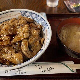 新屋 - 料理写真: