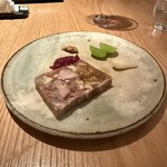 ラ・ボンヌターブル - 