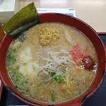 にんたまラーメン ゆにろーず - 料理写真: