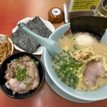 山岡家 - 