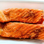 松野鮮魚店 - 鮭ハラミ焼き