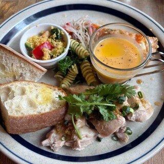 カフェ・ハクタ_0