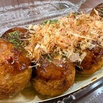 築地銀だこ - 料理写真:たこ焼き 702円