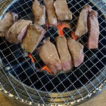 炭火焼肉 雅 - 