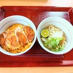 なか卯 - 料理写真:かつ丼とすだちおろしうどん(小)セット